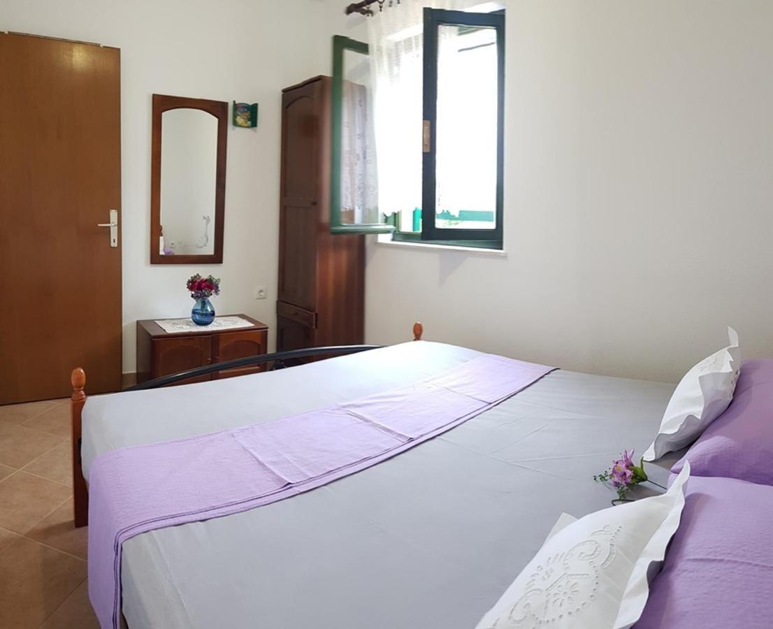 Holiday House Jakov Gdinj Zewnętrze zdjęcie